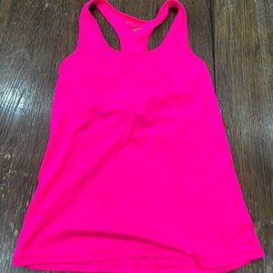 Super cute Hot Pink Lily Pulitzer lined tank